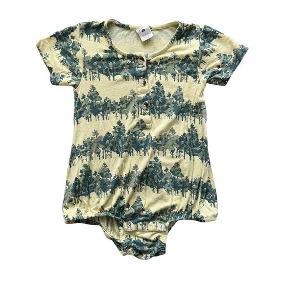 kate quinn Other - Kate Quinn Organic Bamboo Green Tree Print Bubble - Size 12-18 months